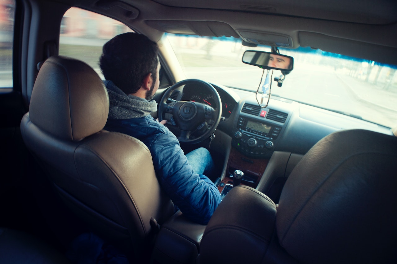 Cómo Preparar un Kit de Emergencia en el Coche: Elementos Esenciales