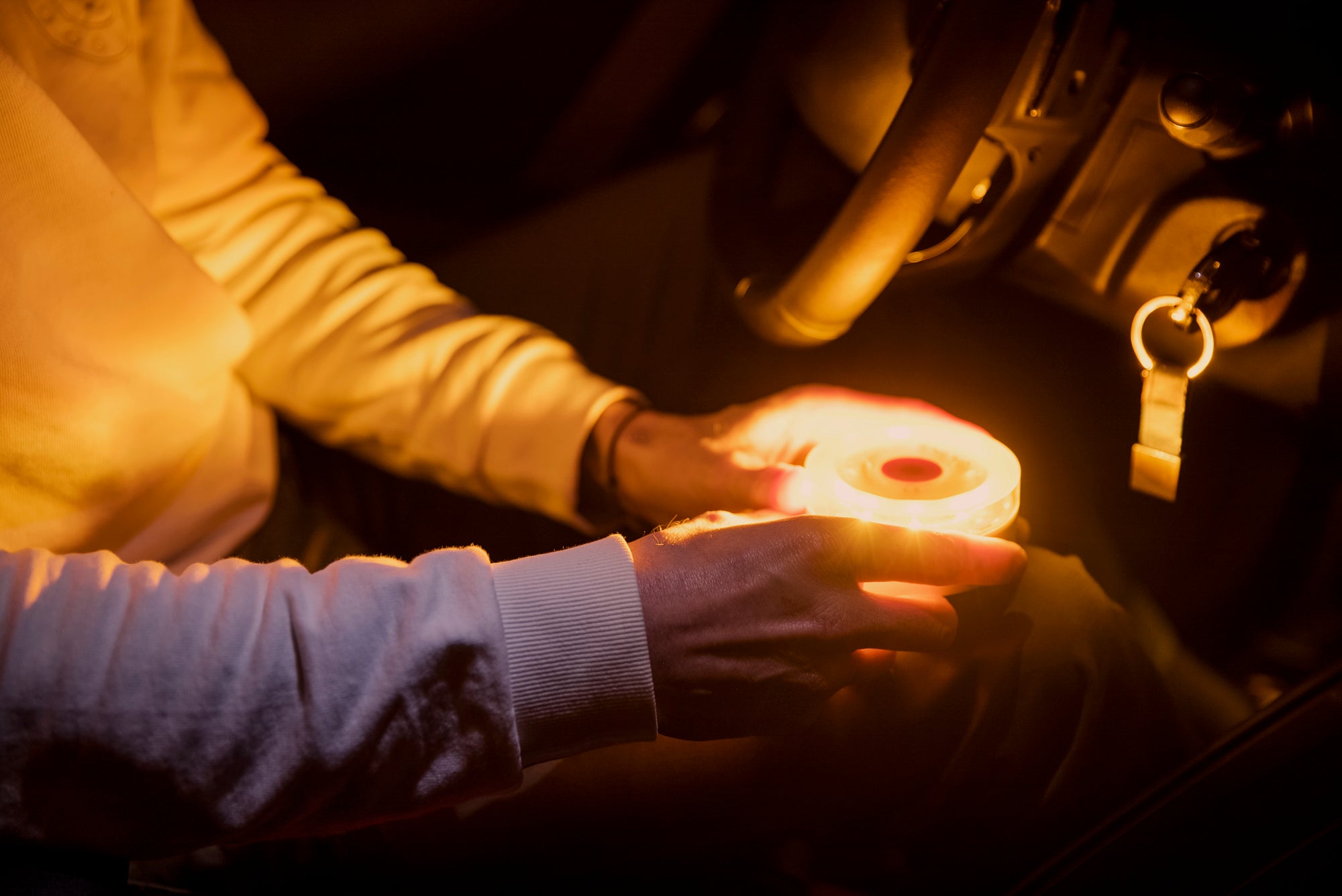 Baliza Help Flash IoT+ con funda | Conectada y Certificada por la DGT ...